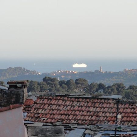 Il Merlo Della Rocca Villa อิมเปรีอา ห้อง รูปภาพ