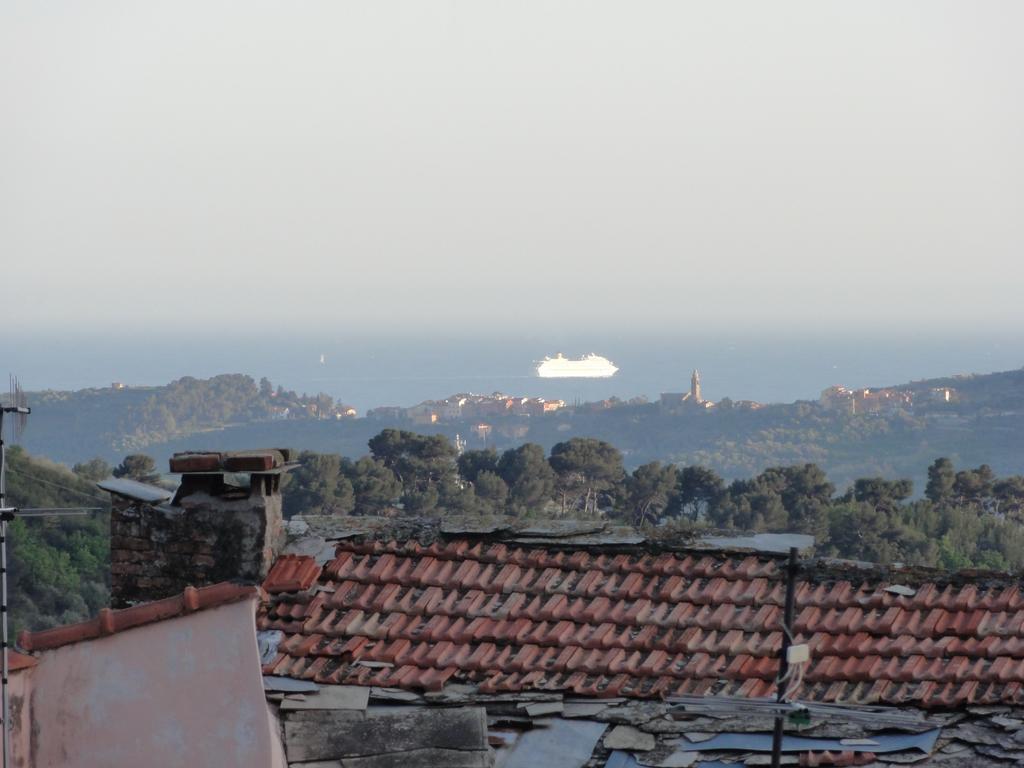 Il Merlo Della Rocca Villa อิมเปรีอา ห้อง รูปภาพ